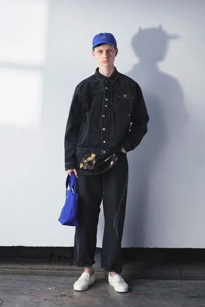 Look 33